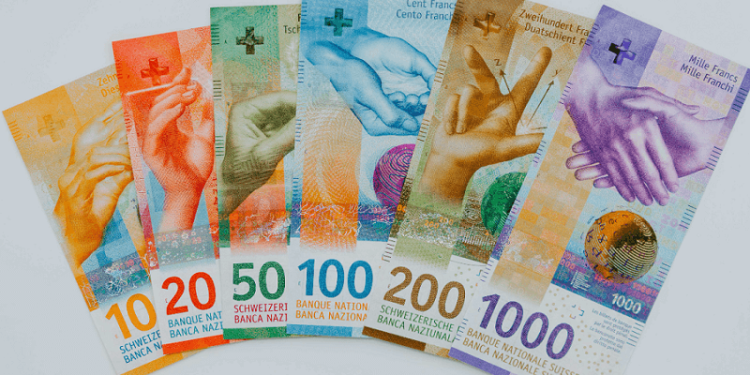 史上最高値更新のスイスフラン――なぜ“安全資産”として選ばれるのか